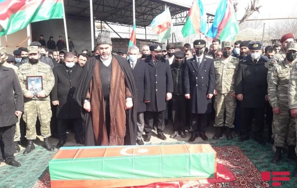 Azərbaycan Ordusunun şəhid olan hərbi qulluqçusu İmişlidə dəfn edilib - FOTO