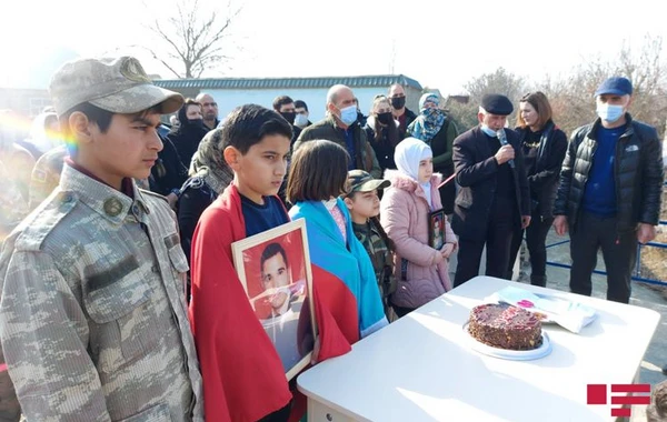 Göyçayda şəhidin xatirəsinə salınan körpü onun ad günündə istifadəyə verilib - FOTO