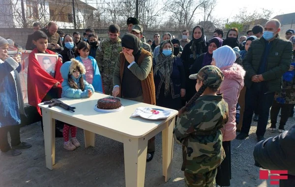 Göyçayda şəhidin xatirəsinə salınan körpü onun ad günündə istifadəyə verilib - FOTO