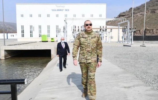 Президент и Первый вице-президент приняли участие в открытии Гюлябирдской ГЭС - ФОТО
