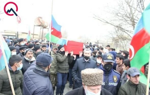 Daha bir şəhidimiz dəfn olundu – FOTO