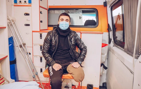 “YAŞAT” Fondu daha 10 qazini Türkiyəyə müalicəyə göndərdi - FOTO/VİDEO