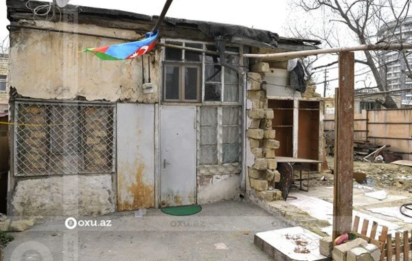 Bakıda tikinti şirkəti vətəndaşın obyektini bir ildi qanunsuz dağıdıb və bərpa etmək istəmir - FOTO/VİDEO
