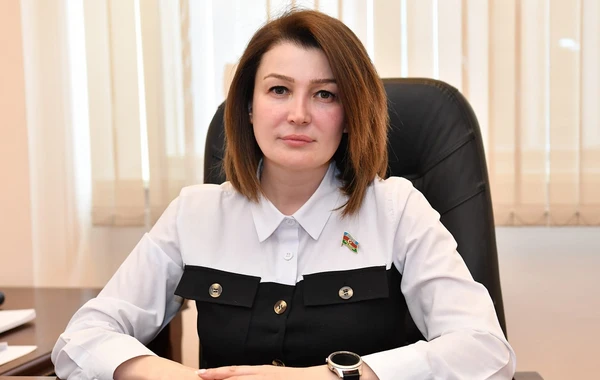 Deputat Salyan Xəstəxanasını ana ölümündə ittiham etdi: “Şöbədə əməlli “bazar”dır”