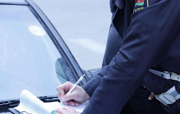 Yol polisi Vahid Mustafayevin şirkətinə cərimə protokolu yazdı