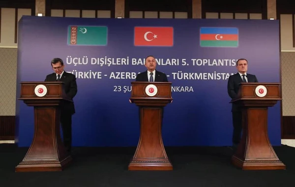 Главы МИД Турции, Азербайджана и Туркменистана приняли совместное заявление по итогам трехсторонней встречи - ФОТО