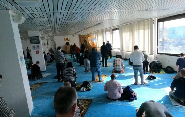 Avropa məscidlərində Xocalı soyqırımı qurbanlarının xatirəsinə dualar oxunub