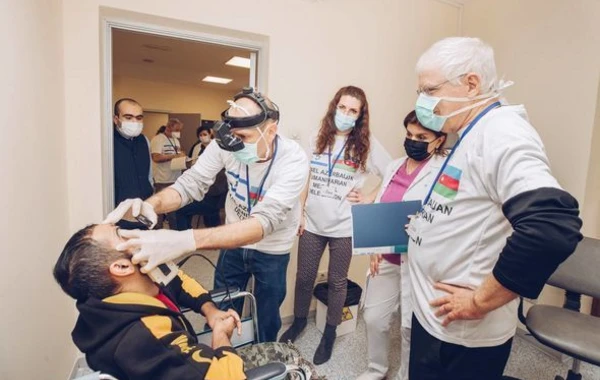 По инициативе фонда YAŞAT в Азербайджан прибыла бригада израильских врачей - ФОТО
