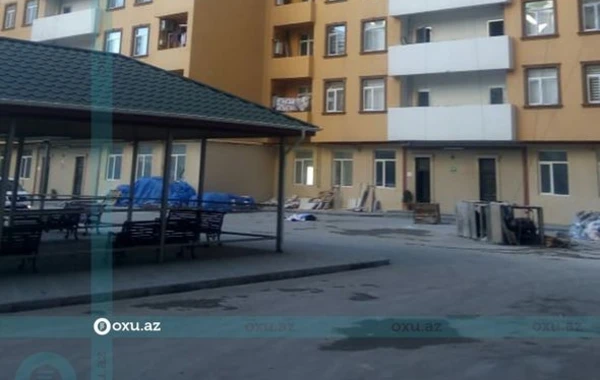Bakıda kişi intihar etdi - Ürəyi zəif olanlar baxmasın! - FOTO