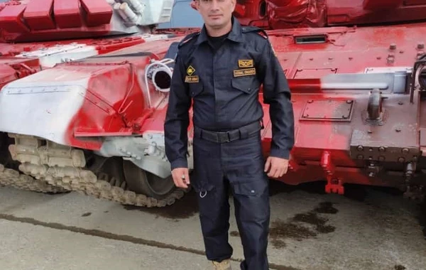 44 günlük Müharibənin qəhrəman tankçısı - Şəhid gizir Vüsal - FOTO/VİDEO