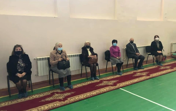 Hər gün 800-1000 nəfər müəllim vaksin olunacaq - FOTO