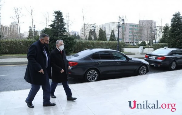 Ramiz Mehdiyev YAP-ın qurultayında - FOTO