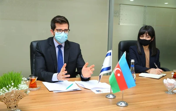 Ramin Bayramlı İsrailin Azərbaycandakı səfiri ilə görüşüb - FOTO