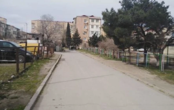 Güclü külək Sumqayıtda fəsadlar törədib - FOTO