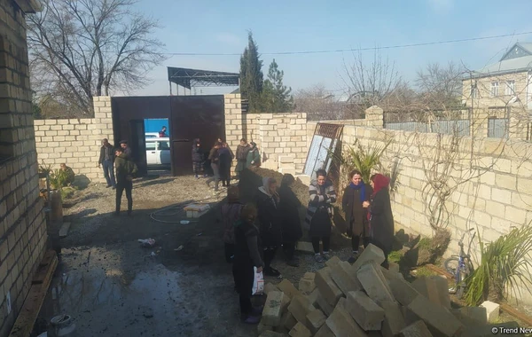Bərdə sakini qonşusunun evini yandırdı - FOTO