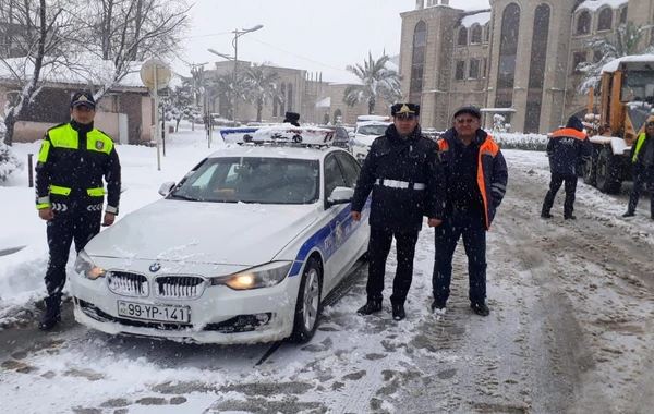 Yol polisi sürücülərə müraciət edib