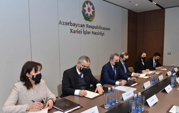 Ceyhun Bayramov: "Ermənistan Azərbaycan ərazilərinə hərbçi göndərməyə cəhd göstərir"