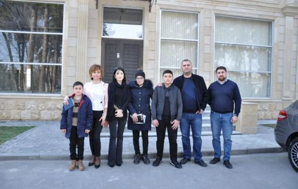 Şəhid ailəsinə ev verildi - FOTO