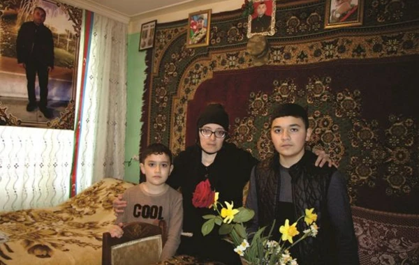 Şəhid ailəsinə ev verildi - FOTO