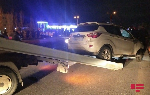 Bakıda sərxoş Türkiyə vətəndaşı qəza törətdi: Xəsarət alanlar var - FOTO