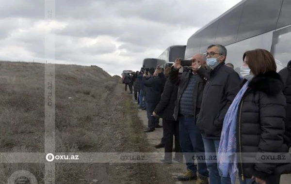 Ağdamda darmadağın edilmiş Şəhidlər xiyabanı - FOTOLAR