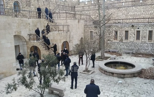 Media və QHT rəhbərləri Ağdamda Şahbulaq qalasında olublar - FOTO