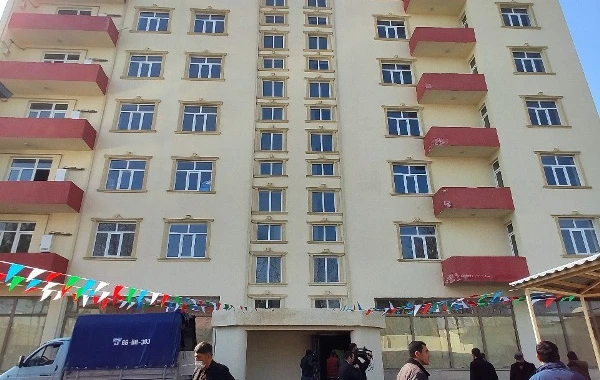 Ölkə başçısından Yevlax sakinlərinə bayram hədiyyəsi - FOTO