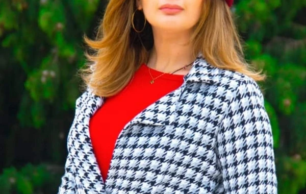 Daha bir məşhur aparıcı koronavirusa yoluxdu - FOTO