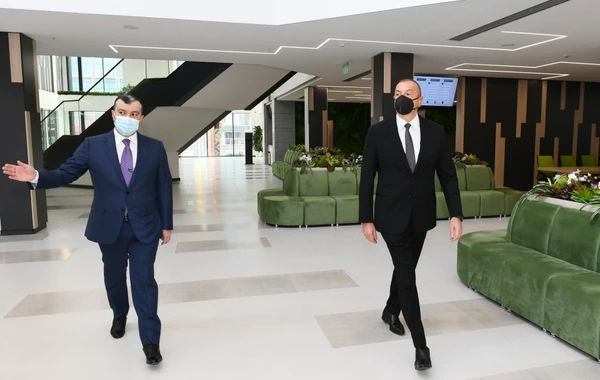 Президент Ильхам Алиев принял участие в открытии нового центра DOST в Баку - ФОТО