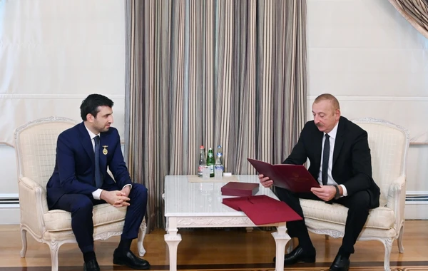 Президент Ильхам Алиев принял Сельчука Байрактара - ВИДЕО