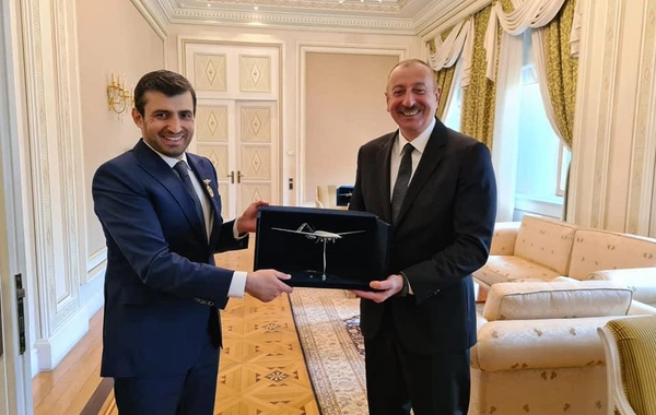 Selçuk Bayraktar "Qarabağ" ordeni ilə təltif edilib - FOTO