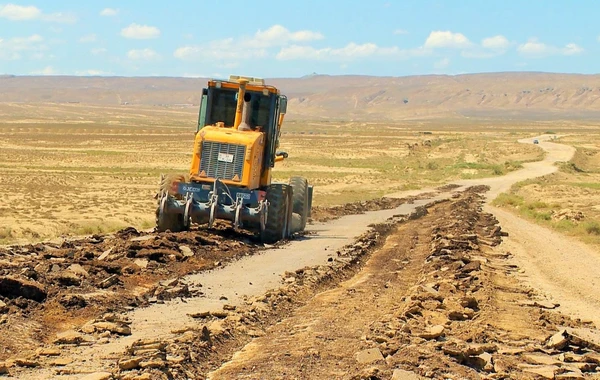 Abşeronda palçıq vulkanlarına yeni yol çəkilir - FOTO