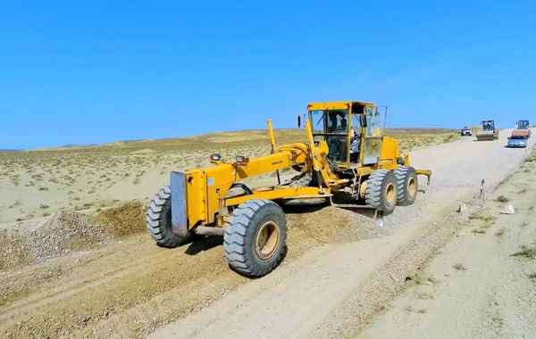 Abşeronda palçıq vulkanlarına yeni yol çəkilir - FOTO