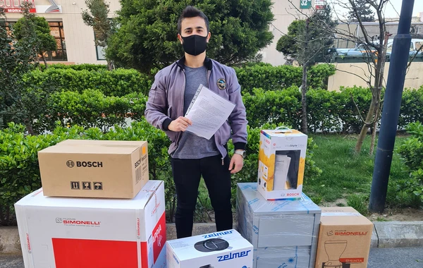 Yelo Bank fərdi sahibkarlara dəstək olmağa davam edir