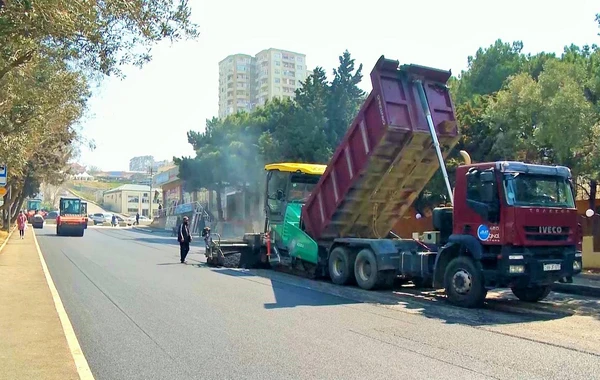Bakıda bu küçədə təmir-tikinti işləri aparılır - FOTO