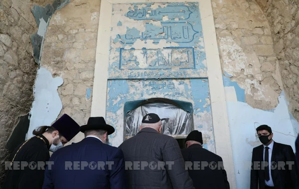 Ağdam Cümə məscidində Allahşükür Paşazadənin imamətliyi ilə namaz qılınıb - FOTO