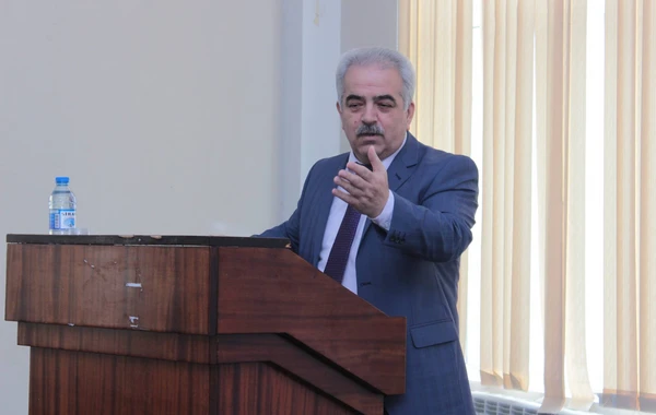 Azərbaycanda partiya sədrinin müavininin xanımı öldü, özü isə komadadır