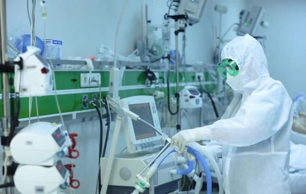 Azərbaycanda koronavirusa yoluxanlar 2700-ü ÖTDÜ
