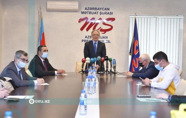 Dördüncü hakimiyyət nümayəndələri vaksinasiya olundu - VİDEO