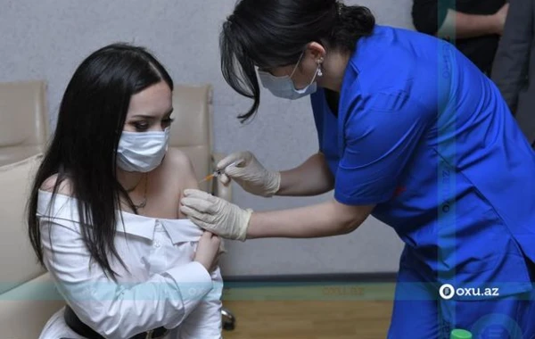 Dördüncü hakimiyyət nümayəndələri vaksinasiya olundu - VİDEO