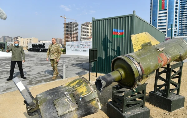 Ильхам Алиев на открытии Парка военных трофеев в Баку - ФОТО