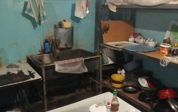 Nöqsanlar aşkarlanan bu restoran bağlandı - FOTO