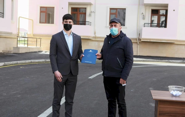 Daha 30 şəhid ailəsi və müharibə əlilinə mənzillər təqdim olundu - FOTO