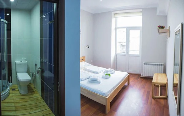 Bakıda hosteldə faciə: İki qadın boğularaq öldü