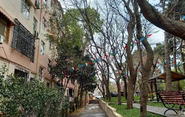 Nəsimi rayonunda növbəti abad həyət istifadəyə verildi - FOTO