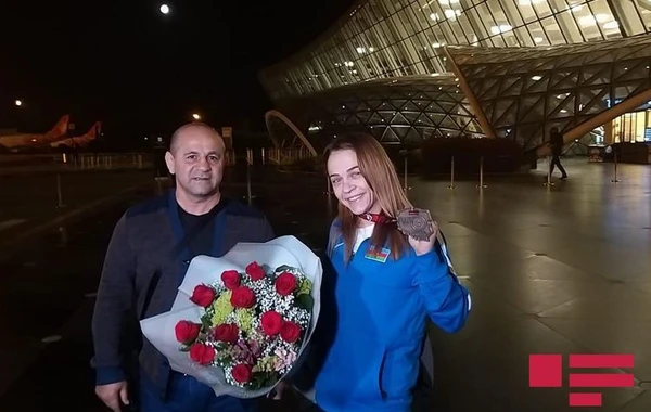 Восьмикратная чемпионка Европы Мария Стадник вернулась в Баку - ФОТО