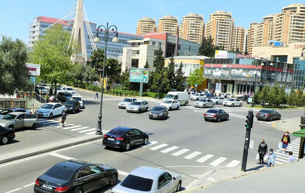 Bakıda yol hərəkətinin təşkilindəki qüsur aradan qaldırılıb - FOTO