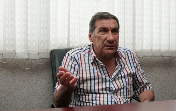 Həkim: "Arif Quliyevin ciyərlərinin 90 faizi zədələnib, vəziyyəti çox ağırdır"