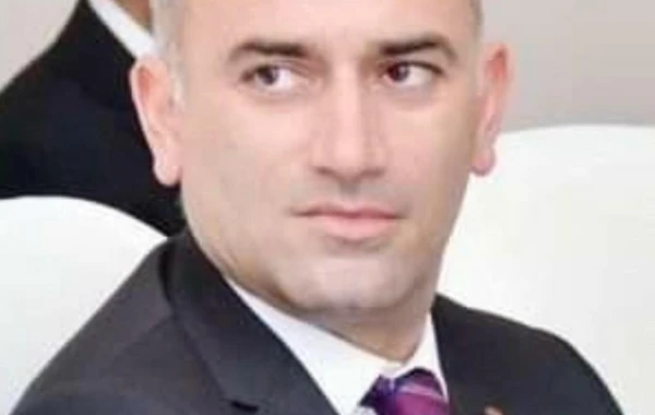 Emin Əmrullayev COVİD-19-dan vəfat edən direktordan yazdı - FOTO