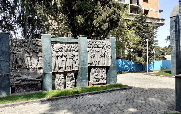 Alimpaşa Məmmədovun satdığı park ərazisində tikilən binalar budur - FOTO